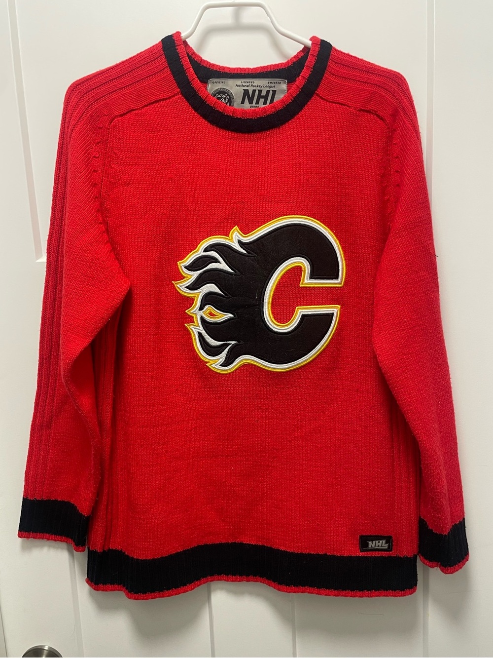 Calgary Flames Red NHL Crewneck Knit Sweater